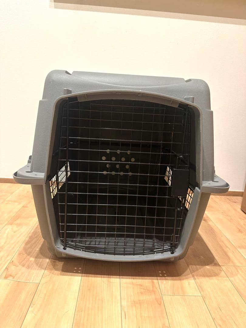 美品/犬 猫 ハード キャリーケース ハードクレート 飛行機輸送 車移動 ①