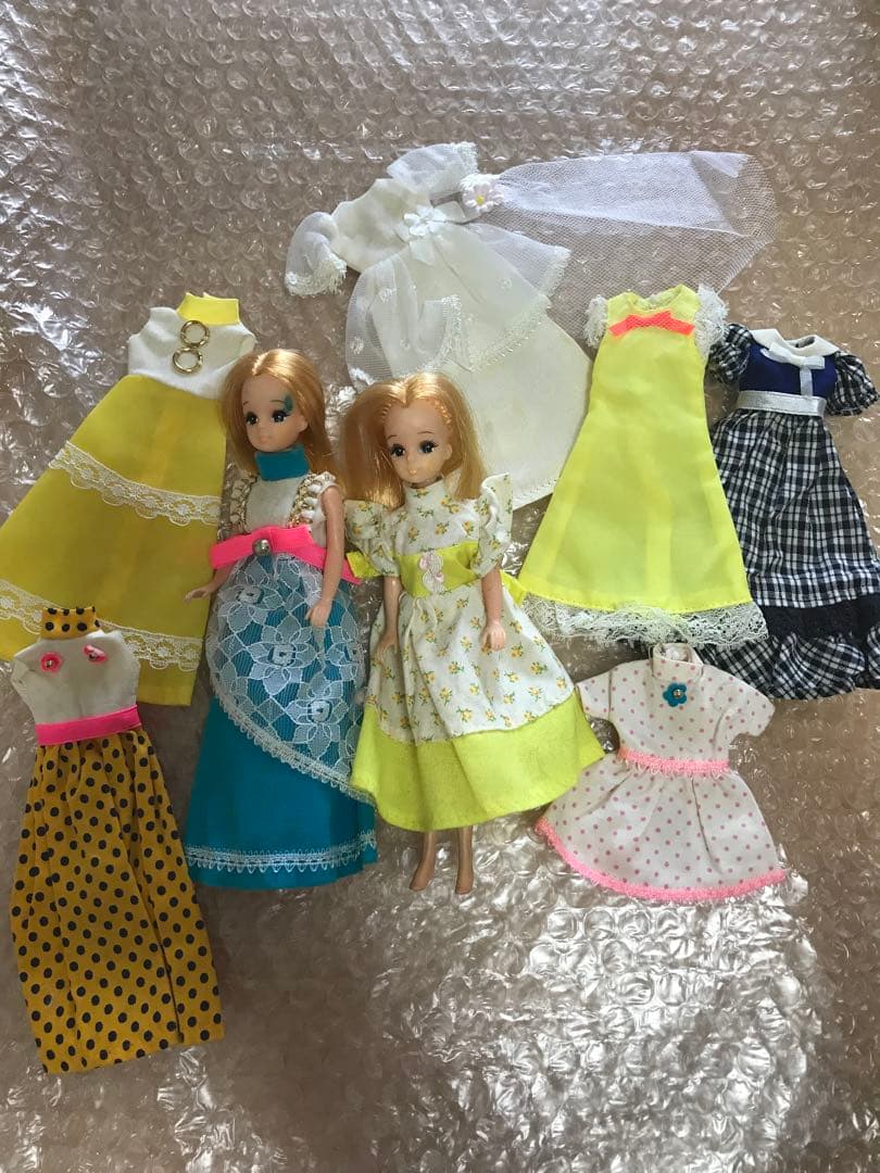 タカラ ピコ ２体＋服8点靴1点付き　値下げしました