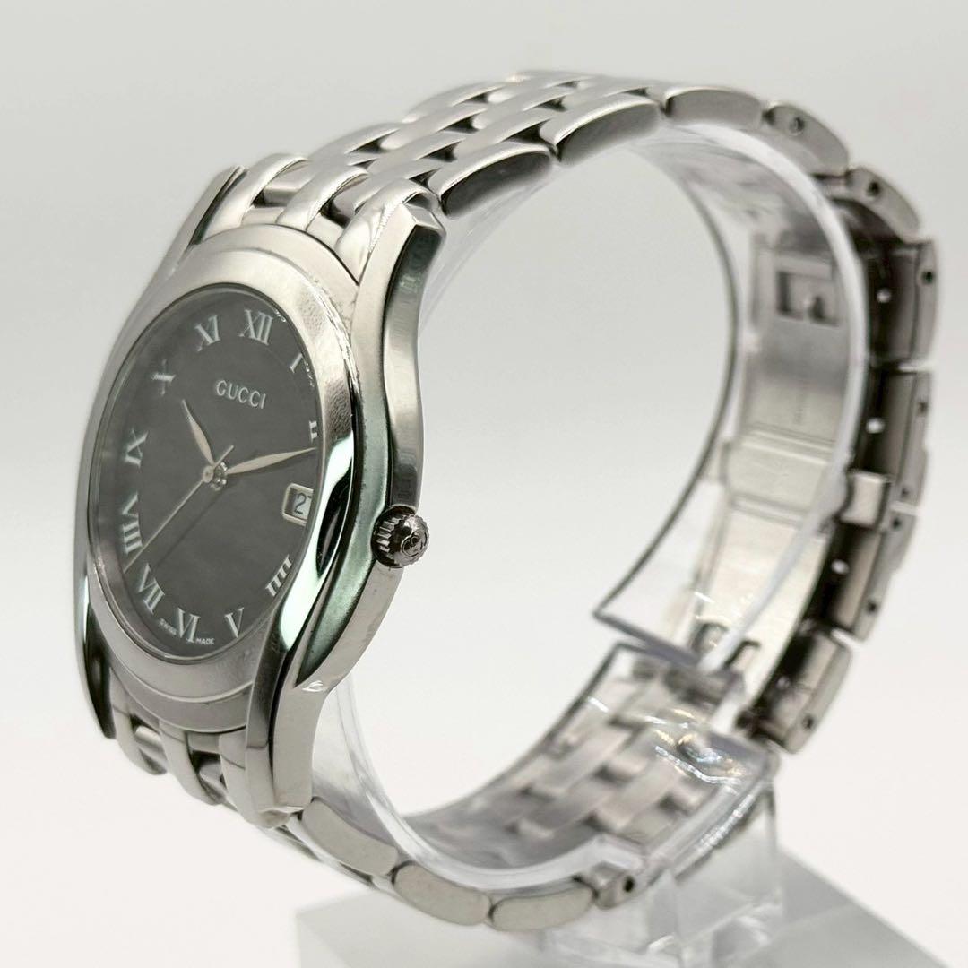 極美品✨稼働 GUCCI 5500M ローマン デイト クォーツ メンズ 3針