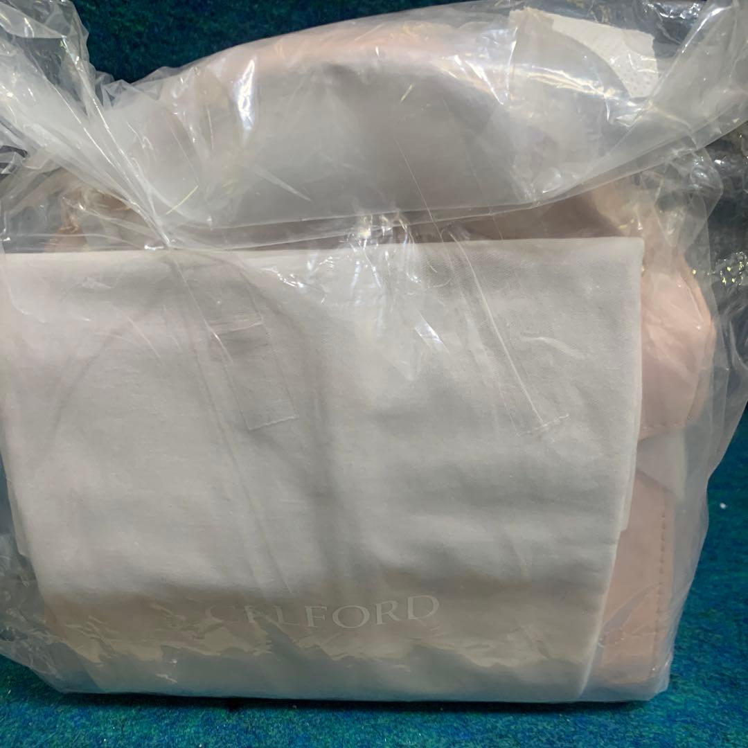 CELFORD（セルフォード） 【リュタン】ビジュースタッズポシェット