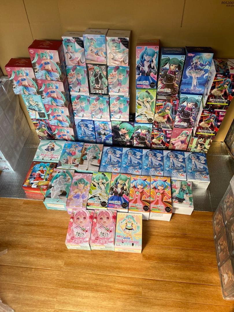 初音ミク　フィギュア　プロジェクトセカイ　桜ミク　雪ミク　アラビアン　50個
