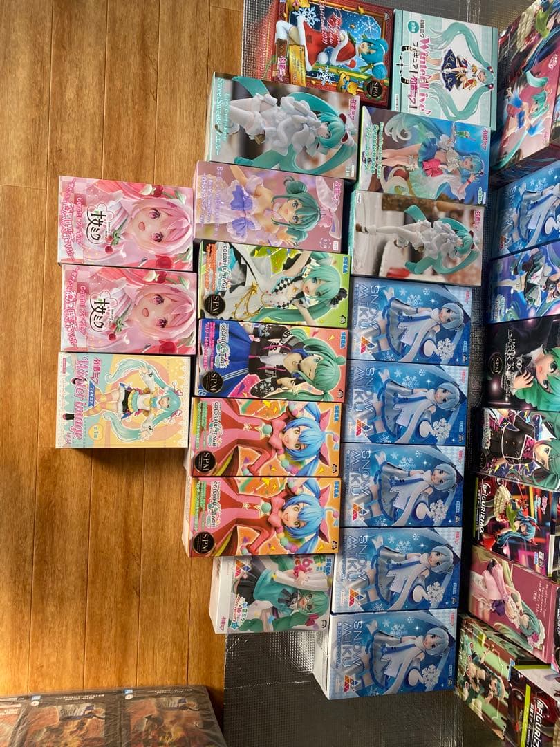 初音ミク　フィギュア　プロジェクトセカイ　桜ミク　雪ミク　アラビアン　50個