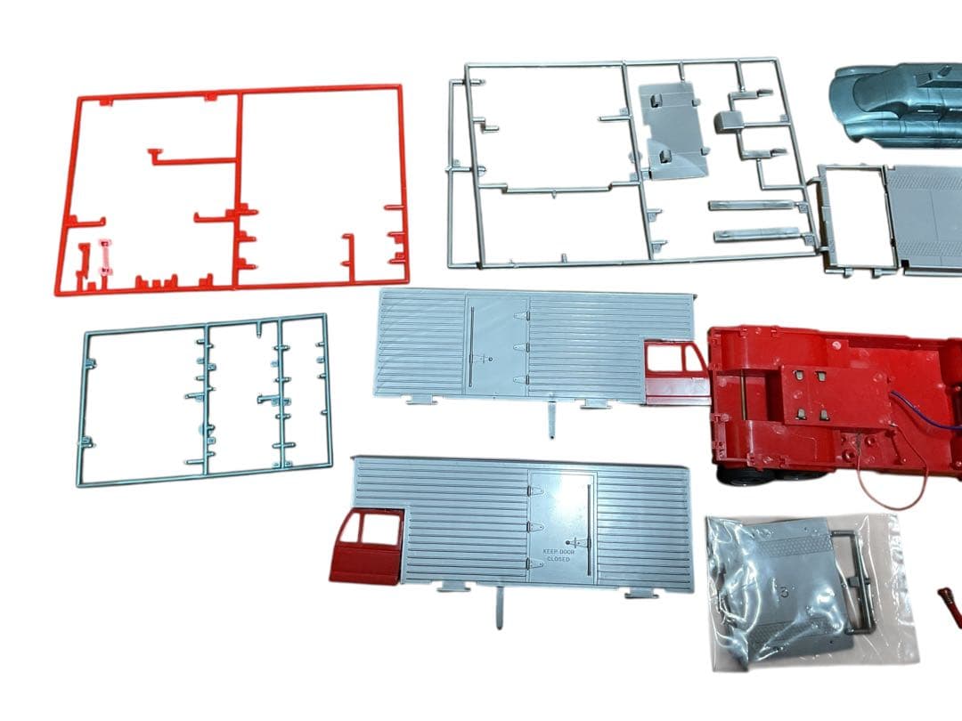 ろいくろイマイ キャプテン・スカーレット スペクトラム