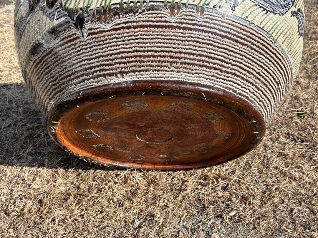 大型火鉢　装飾的な模様の 陶器　昭和初期　昭和レトロ