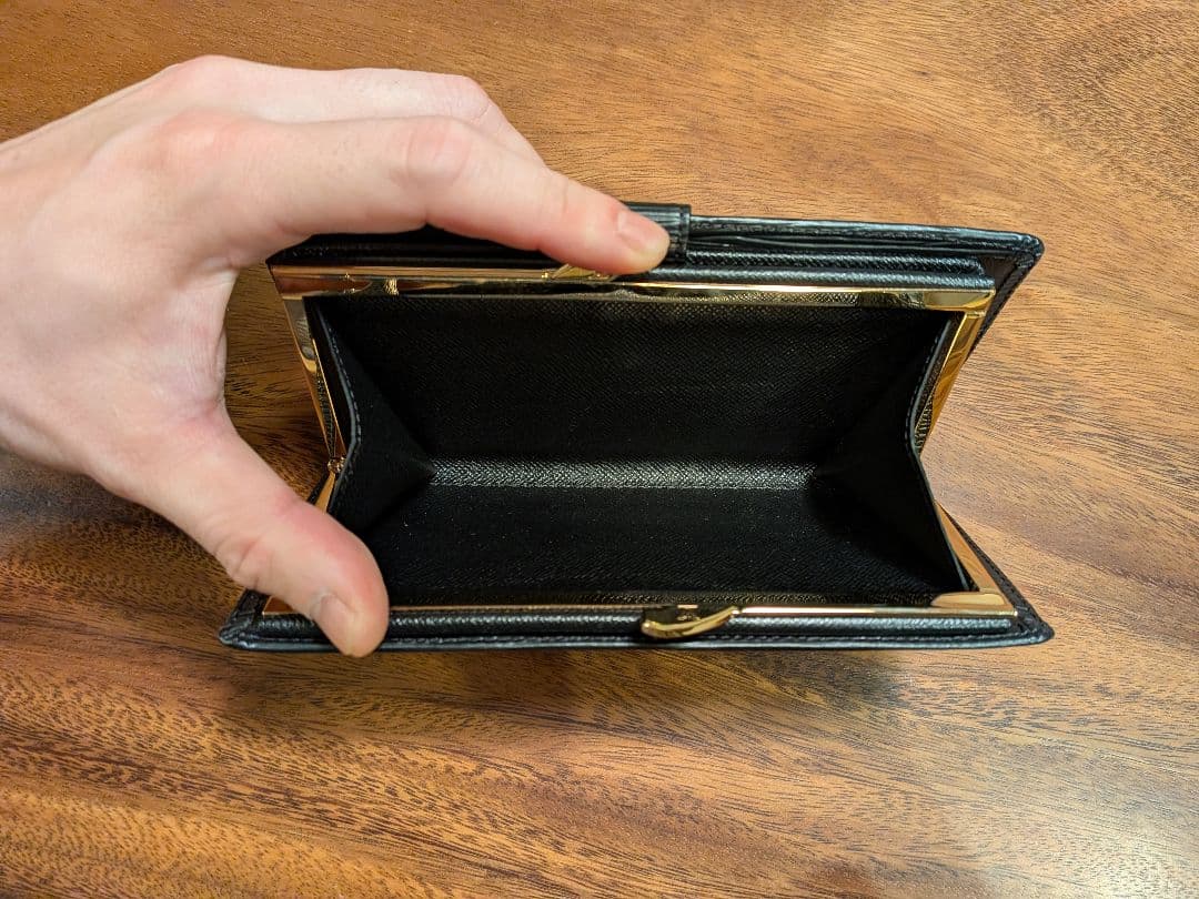 ルイヴィトン 財布 コンチネンタル ヴィエノワ M63252 ブラック エピ