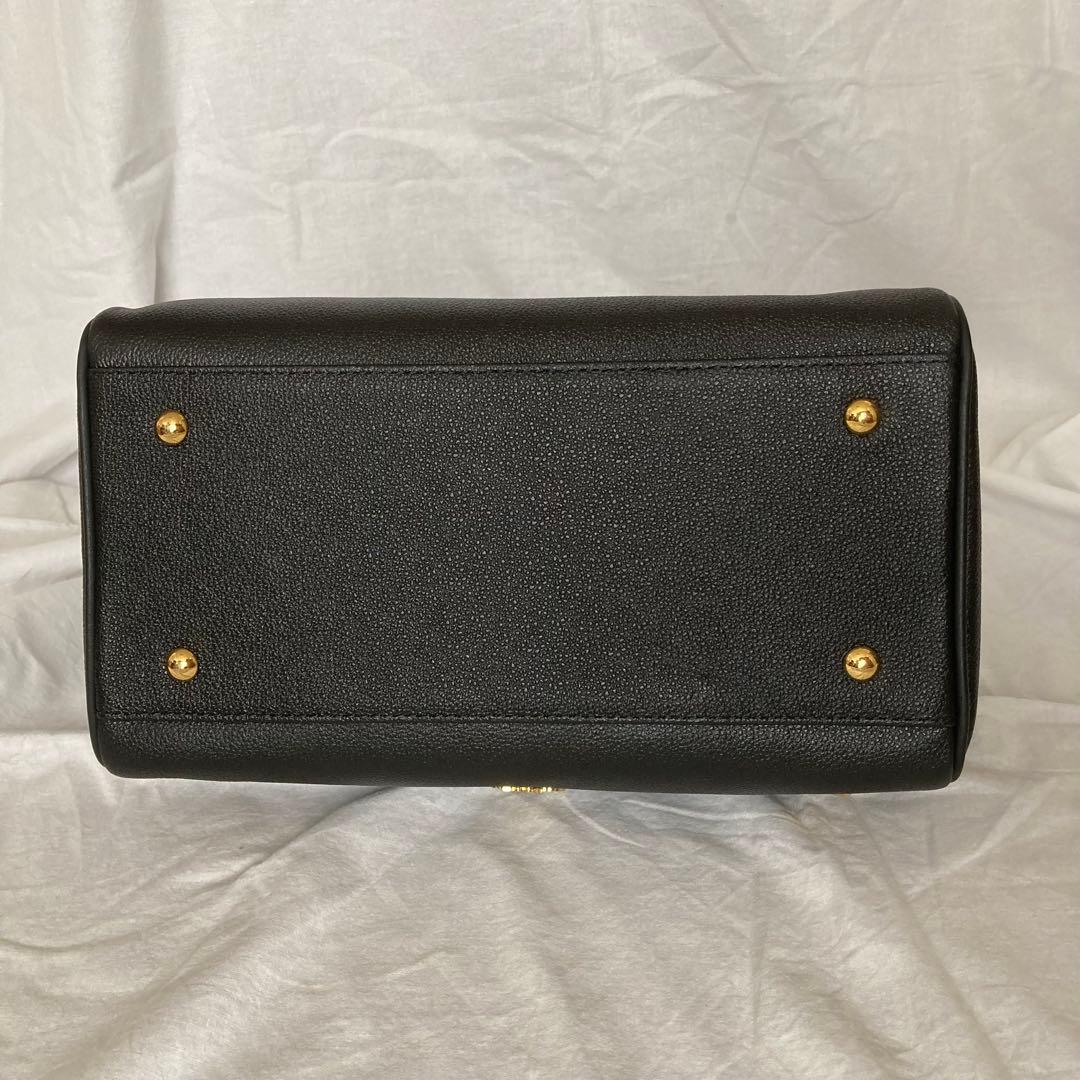 未使用品　MCM　ハンドバッグ　オールレザー　ロゴプレート　ボストン　保存袋付