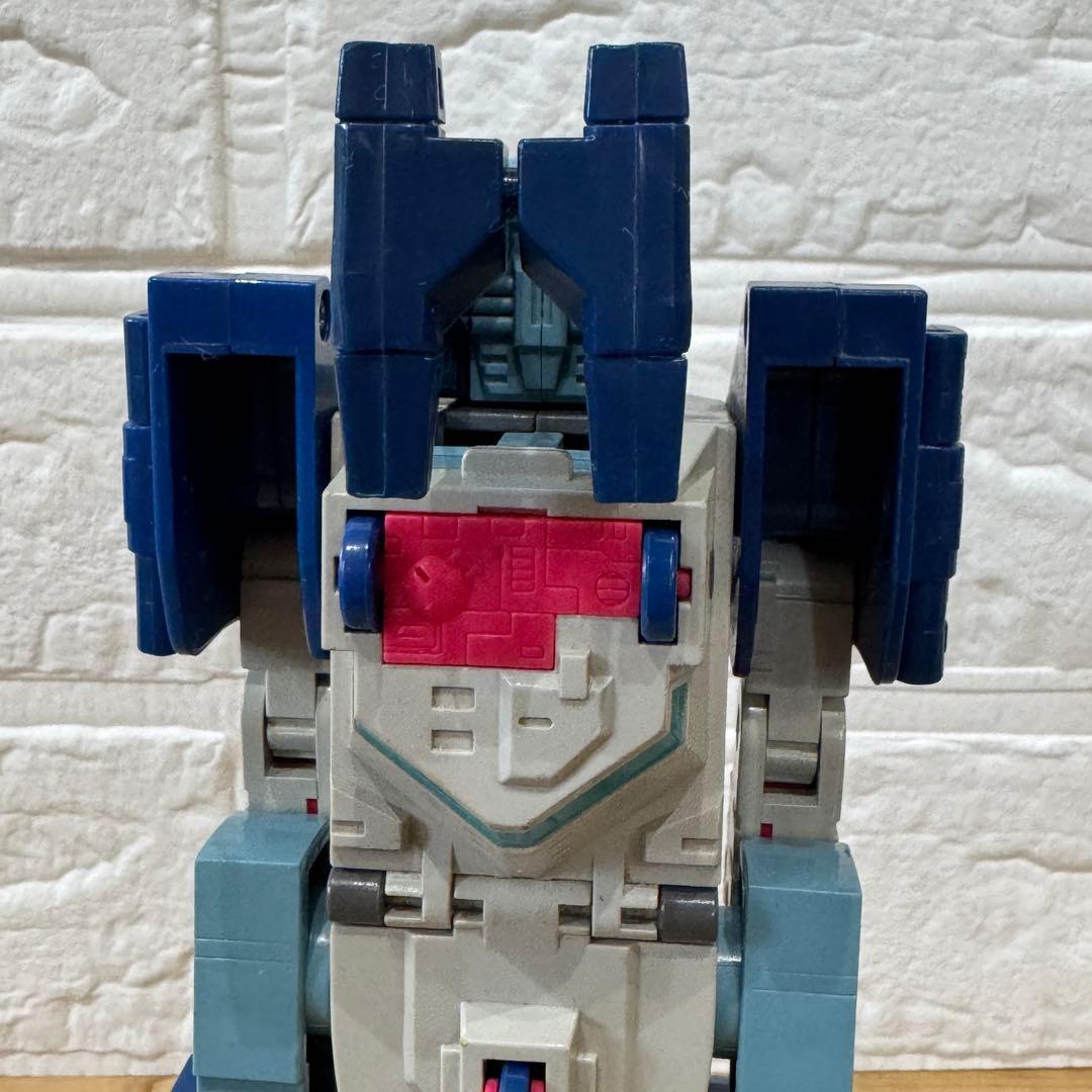 トランスフォーマー　G1 タカラ　　オートボット　シックスナイト