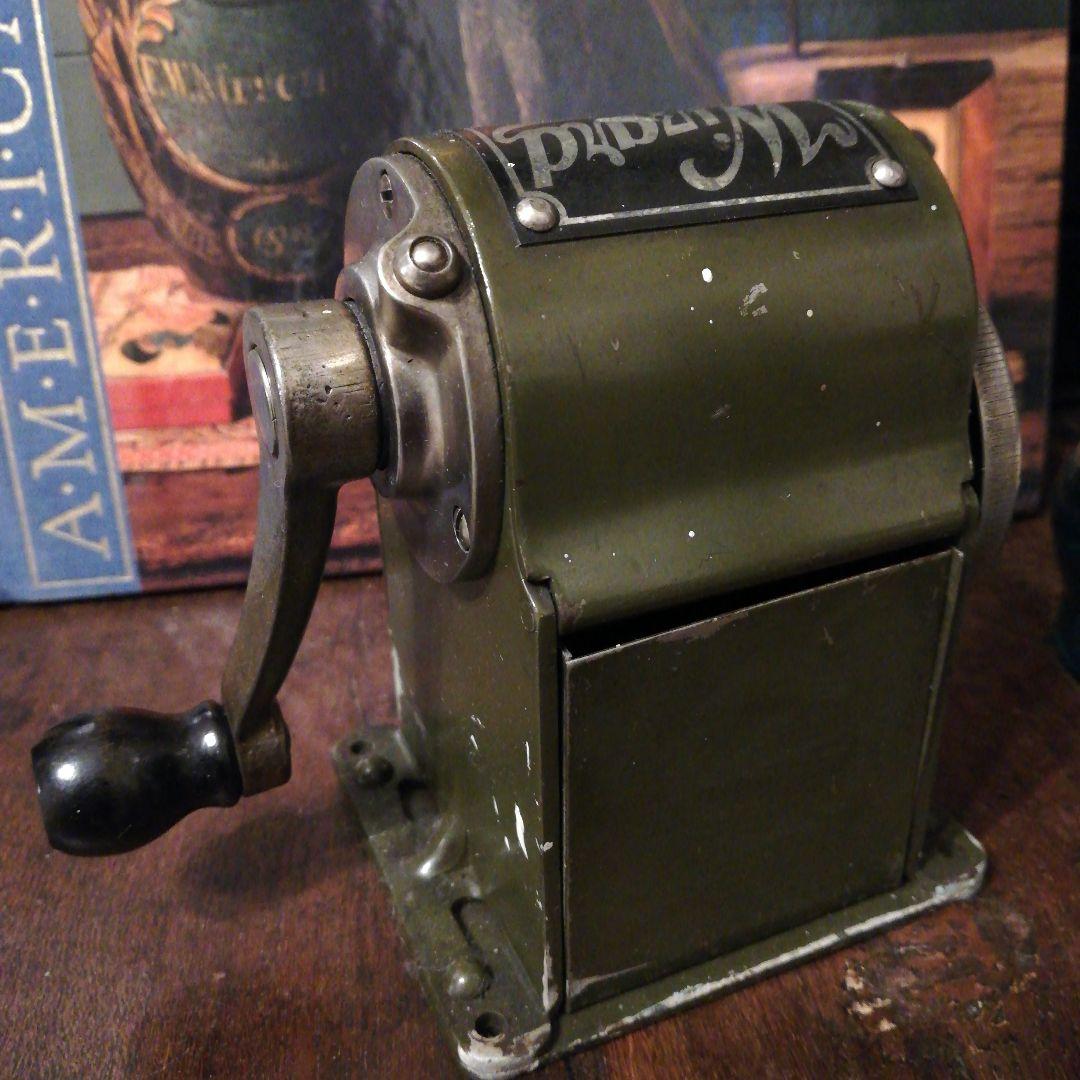 米国シカゴ アンティークWizerdウィザード鉛筆削り☆ステーショナリー文房具