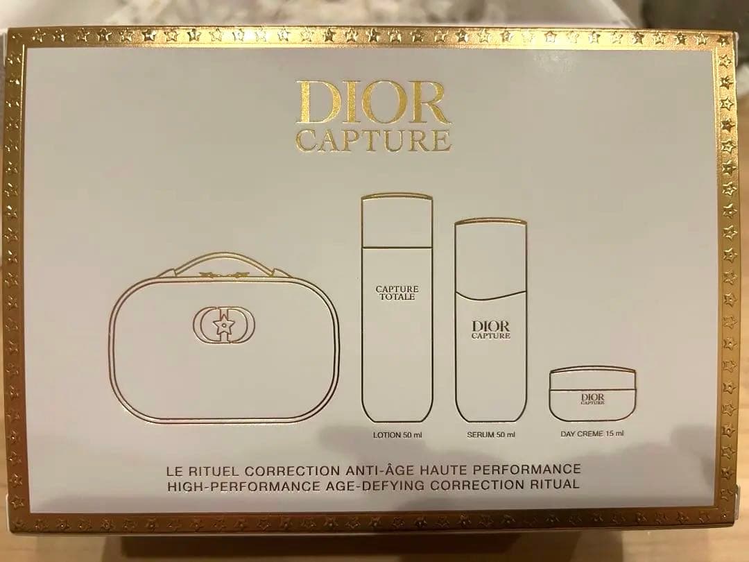 ディオール カプチュールホリデー 2025