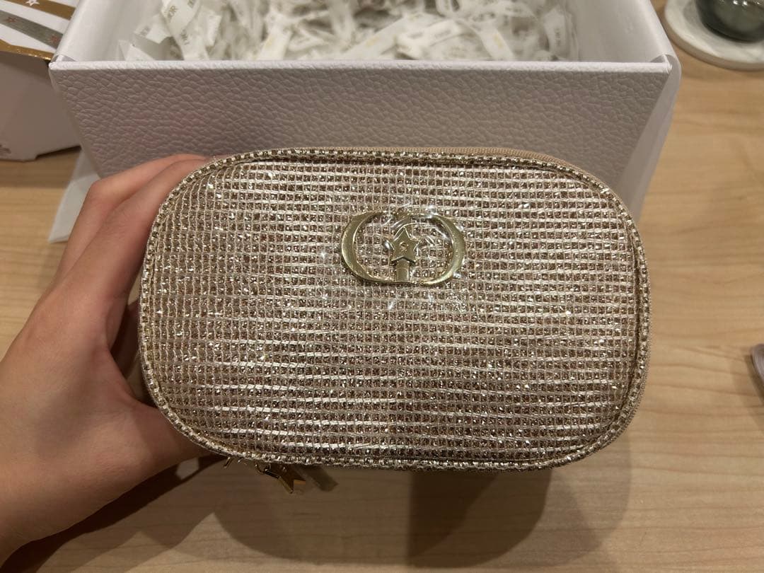 ディオール カプチュールホリデー 2025