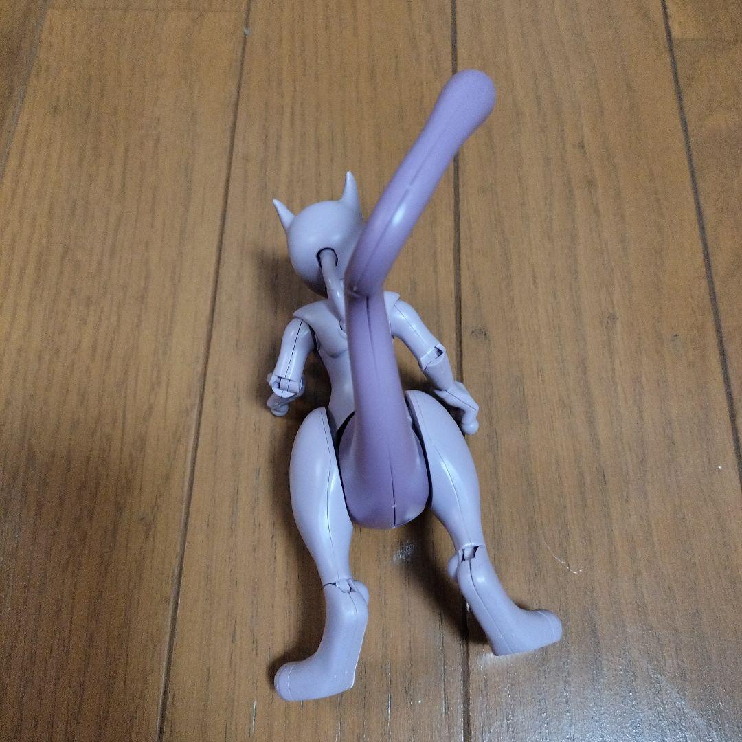 ポケモン　プラモデル　ゲノセクト　色違いゲノセクト　メガルカリオ　ミュウツー