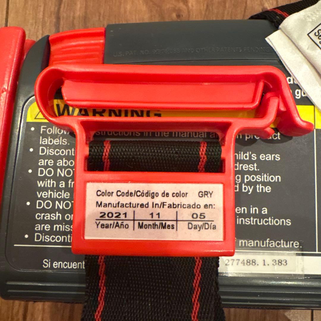 mifold ブースターシート　FMVSS213 アメリカ規格