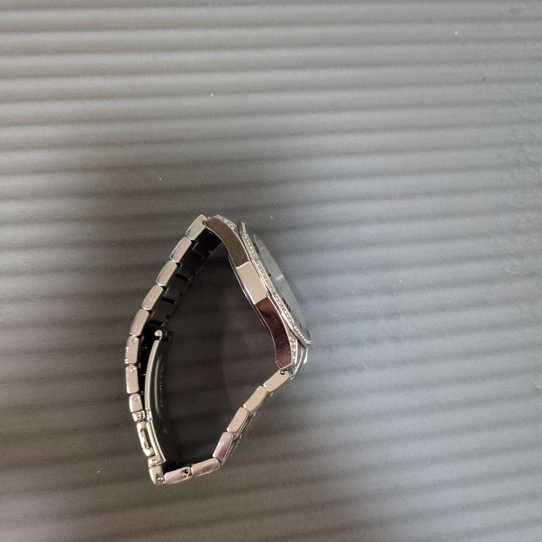 限定大特価　BULOVA　時計　シルバー クロノグラフ腕時　クリスタルデザイン