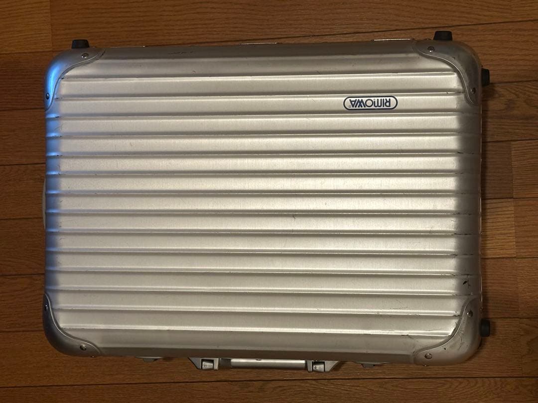 RIMOWA アルミ キャリーケース　機内持ち込みサイズ