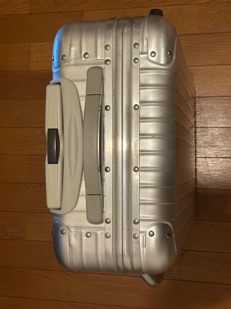 RIMOWA アルミ キャリーケース　機内持ち込みサイズ