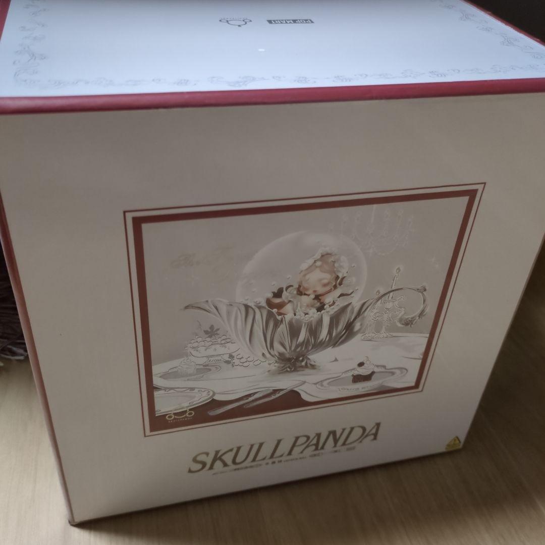 麻*腐様 POP MART SKULLPANDA スカルパンダ スノードーム
