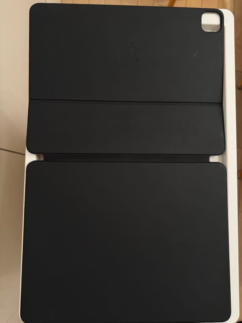 iPad Pro 12.9 インチ 第4世代 +Smart Keyboard