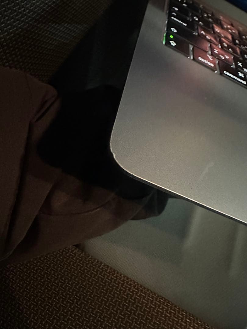 Apple MacBook Ｍ１　8GB 256GB