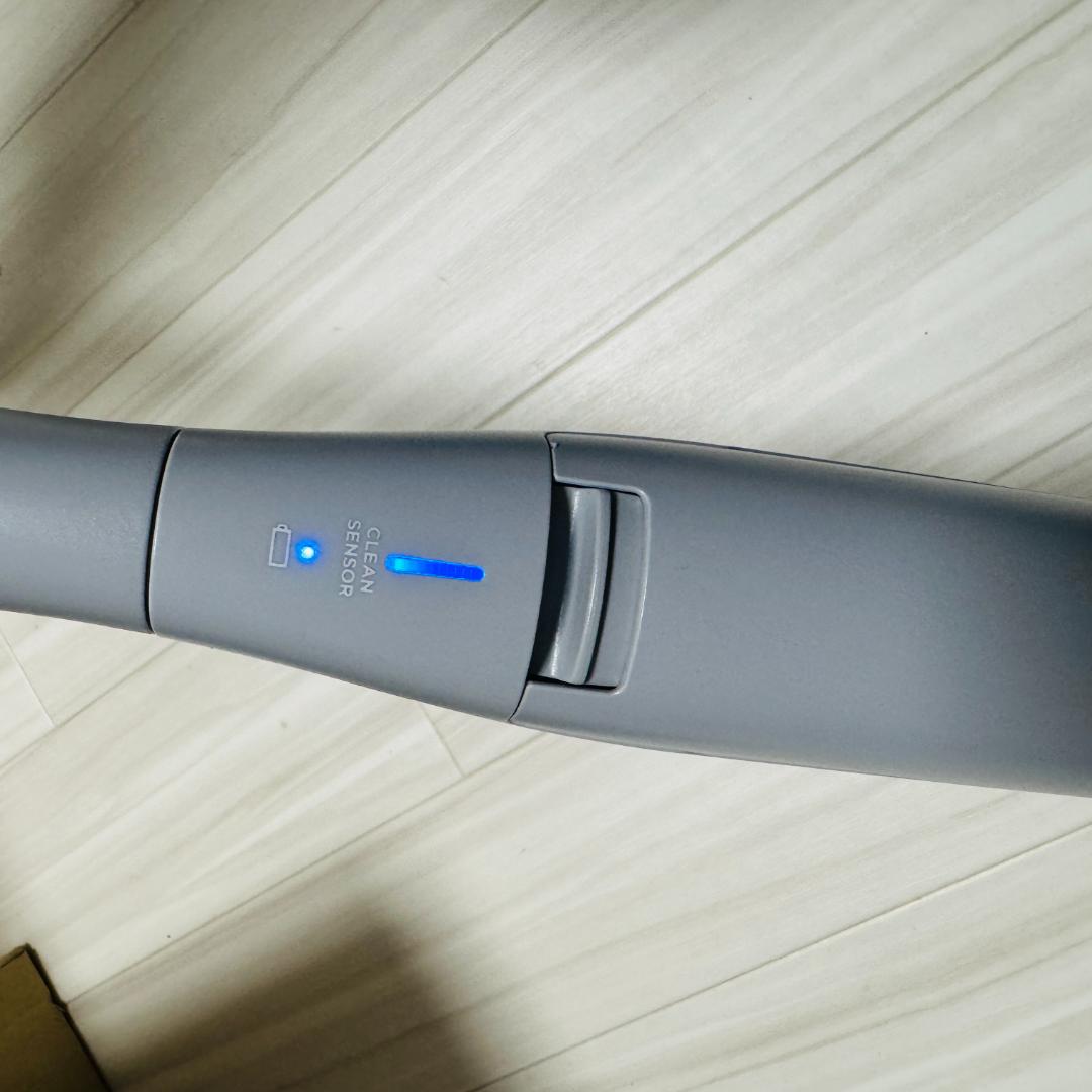 Panasonic パナソニック コードレス掃除機　MC-NS70F