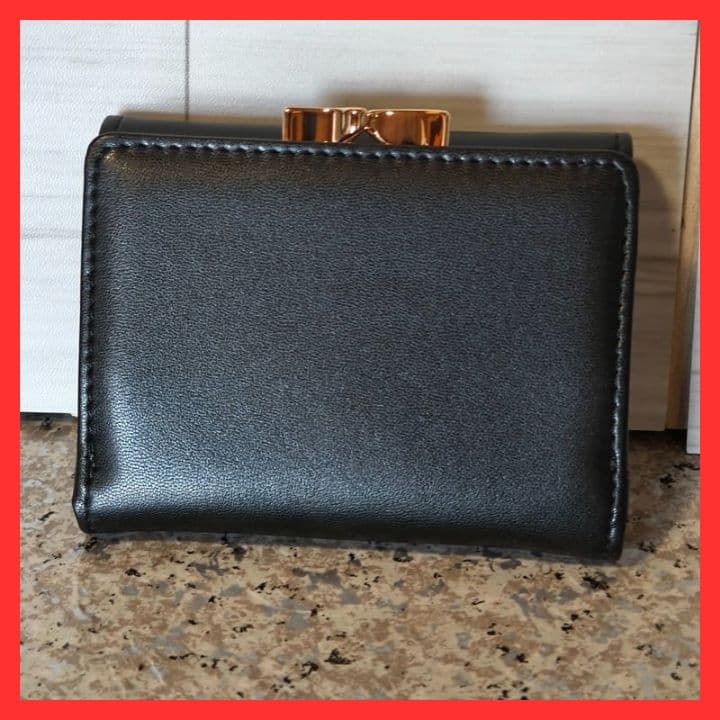 【新品未使用】ヴィヴィアンウエストウッド三つ折り財布　913VW124　ブラック