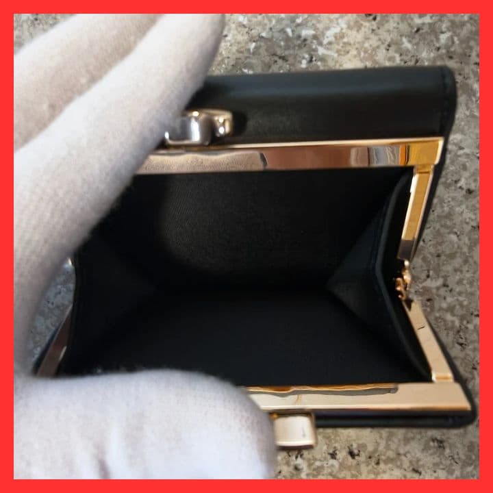 【新品未使用】ヴィヴィアンウエストウッド三つ折り財布　913VW124　ブラック