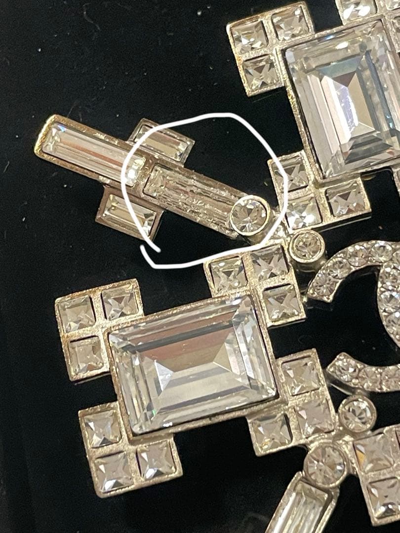 CHANEL シャネル　稀少ブローチ