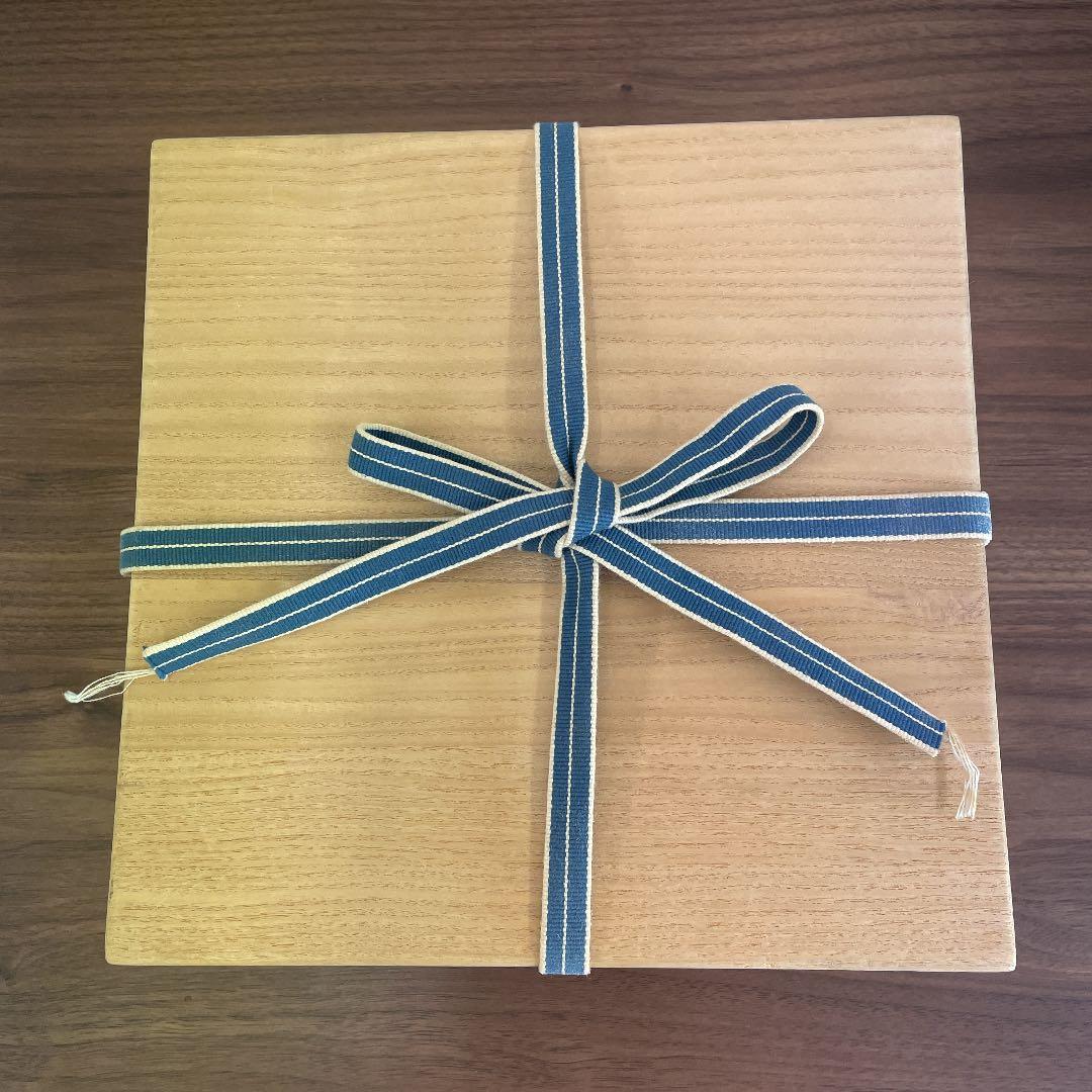 【人間国宝】島岡達三 象嵌赤絵 草花文花型皿