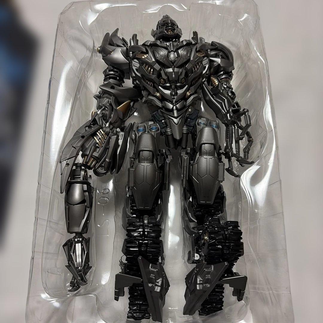 トランスフォーマー　フィギュア？タンクメガ　コマンダー　LS-06 現状で