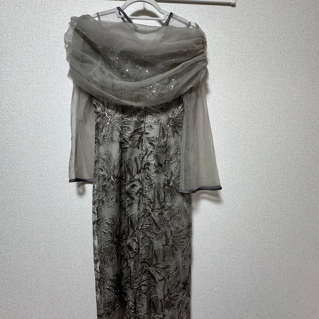 Leja チュールオフショルダー花柄Iライン 結婚式 お呼ばれ 刺繍 シアー