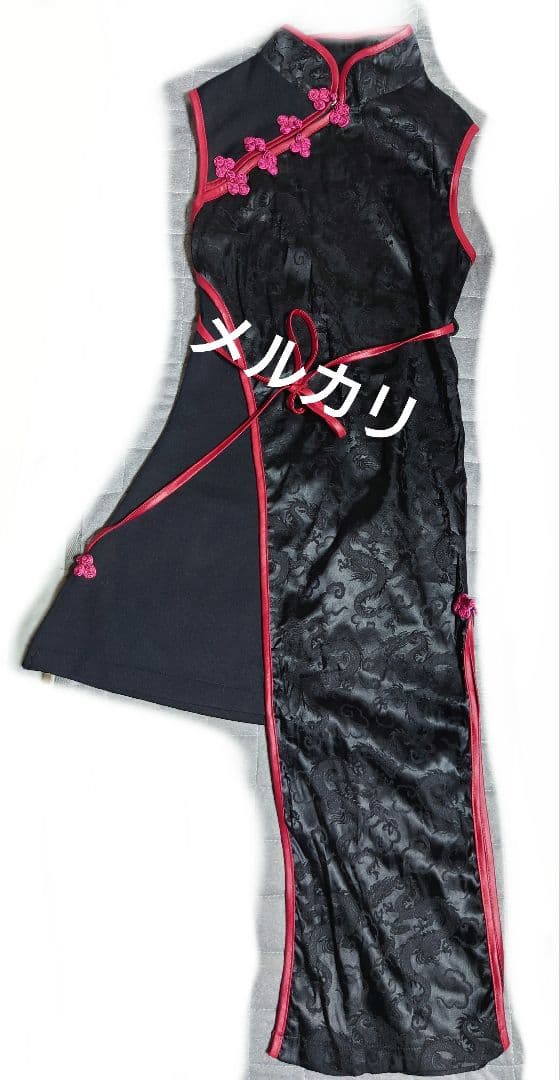 QutieFrash 黒赤チャイナドレス 花ボタン付き