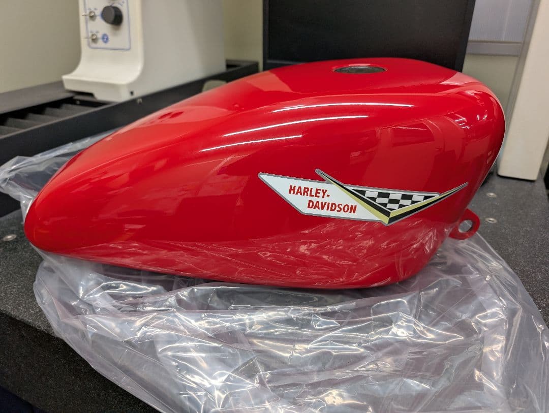 Harley-Davidson スポーツスター ~03純正タンク　3.3ガロン