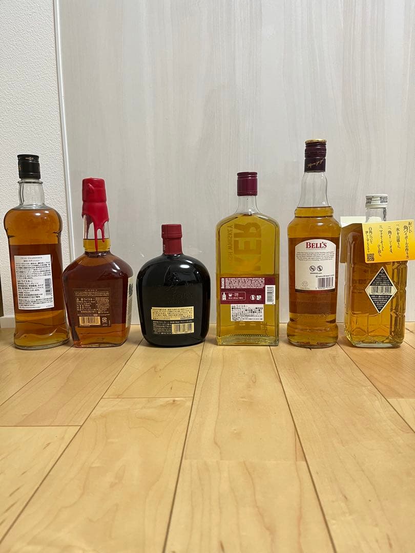 お酒セット・岩井・メーカーズマーク・サントリーオールド・バスカー・ベルズ・白角