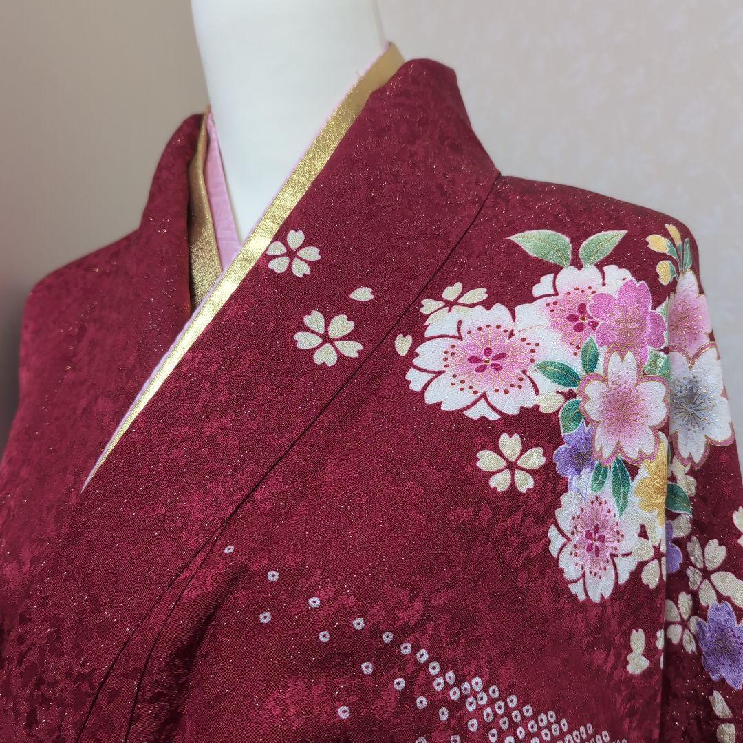 ★19日まで最終出品★美品成人式振り袖赤色 花柄 絹長襦袢付き