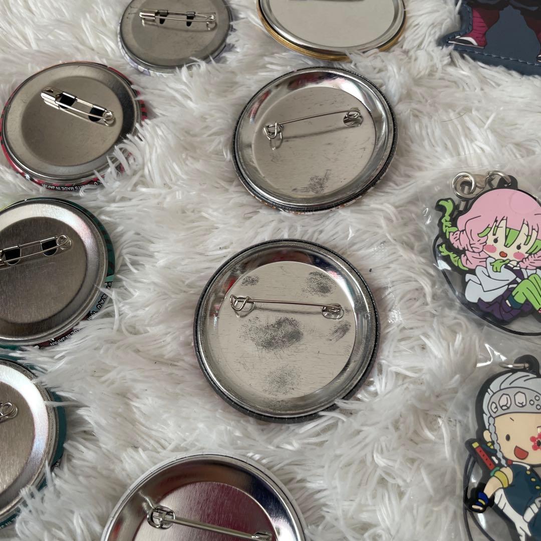 ☆☆鬼滅の刃・フィギュア・マスコット・缶バッジ等☆まとめ売り☆☆