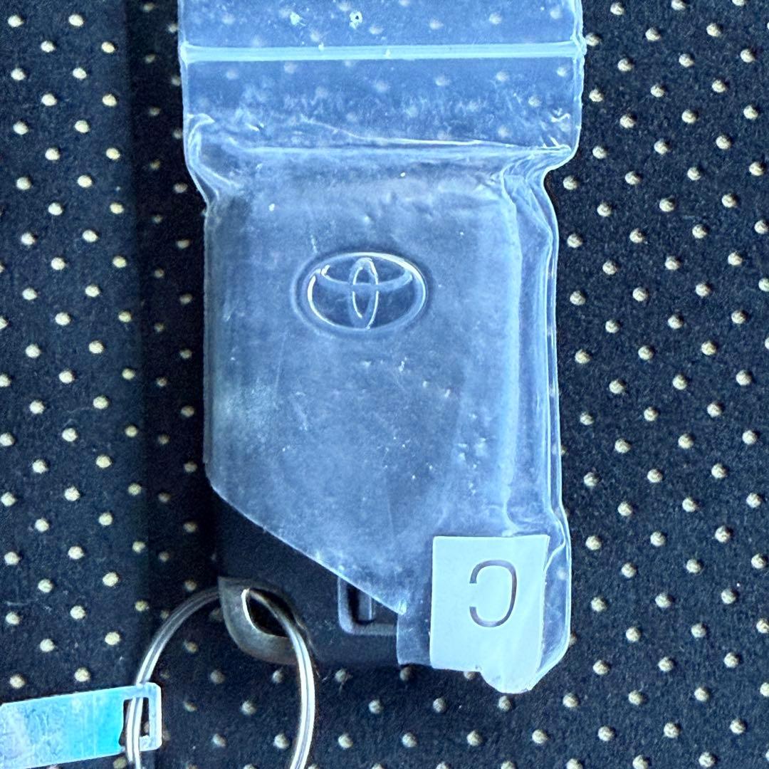 ハイエース　スマートキー　キーレス　3個セット　4ボタン　両側パワースライド