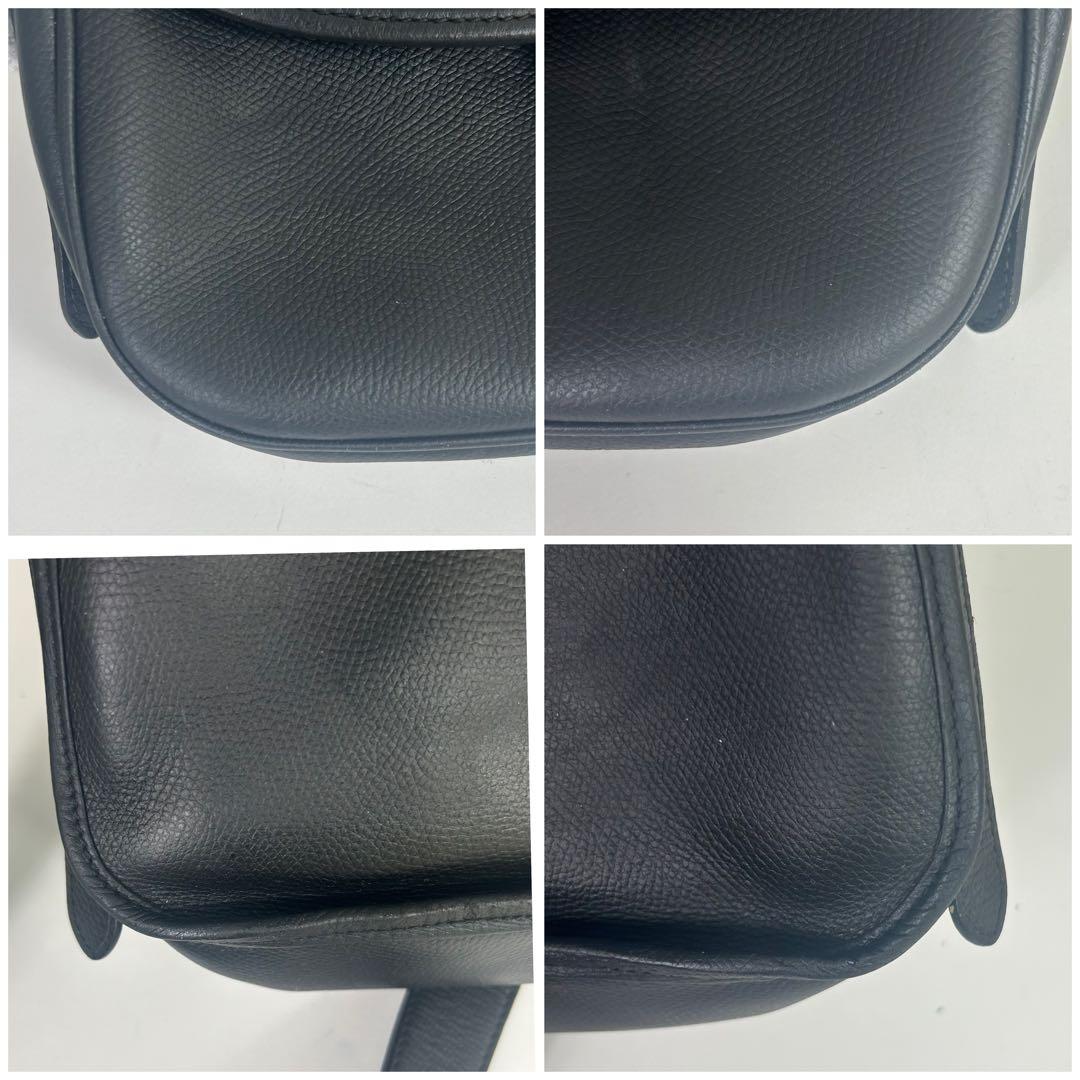 ロエベ ショルダーバッグ アナグラム ゴールド金具 本革 黒