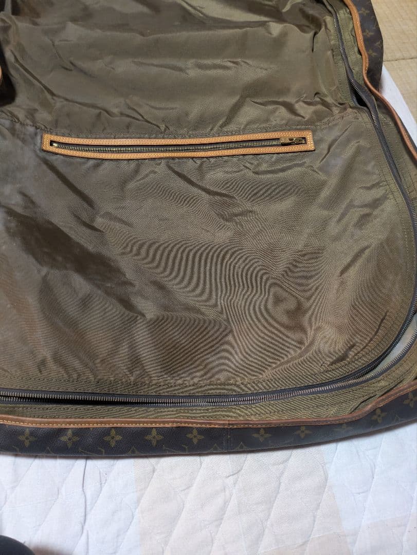 ルイヴィトン、ガーメント　レトロ、インテリアに。