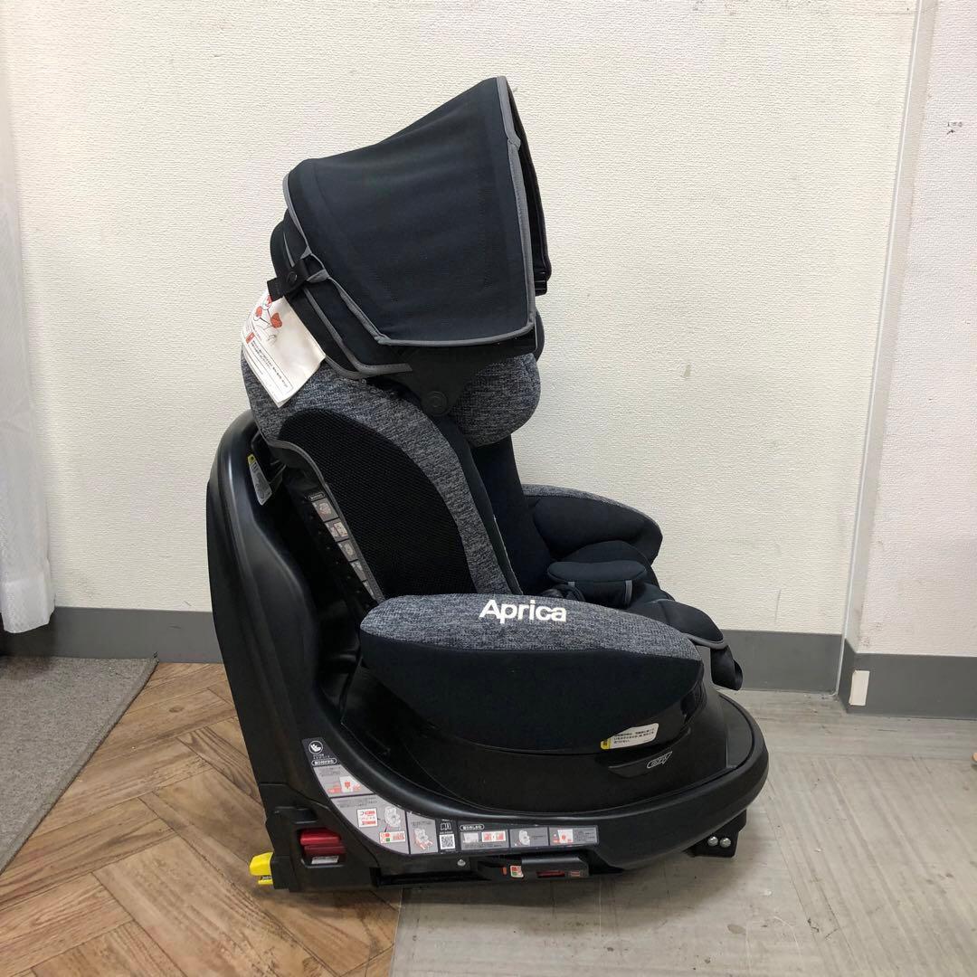 アップリカ　チャイルドシートFladea grow フラディアグロウ　BK