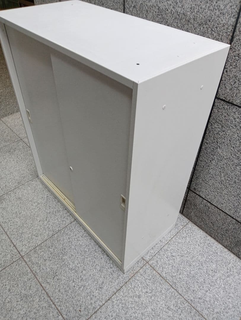 キャビネット IC-0910S MW 井上金庫H1050/2枚引違い