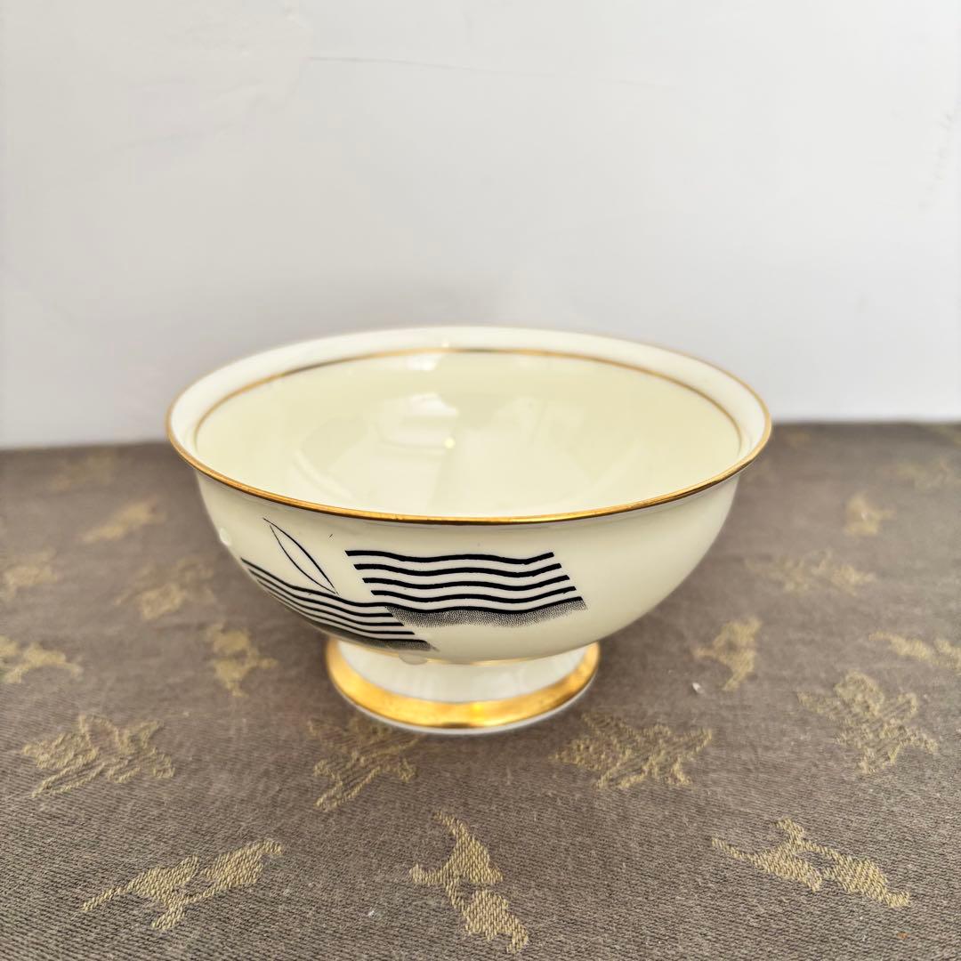 ロイヤルドルトン9点セット