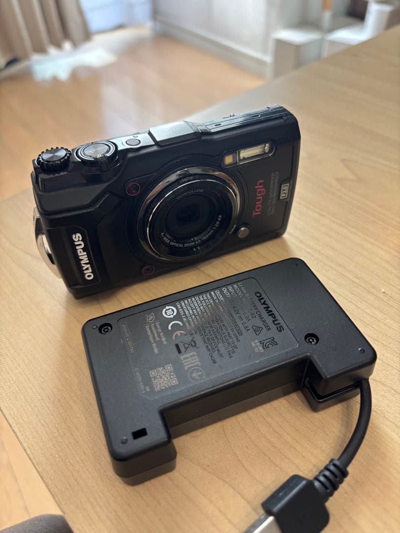 デジタルカメラ OLYMPUS TG-5 Tough