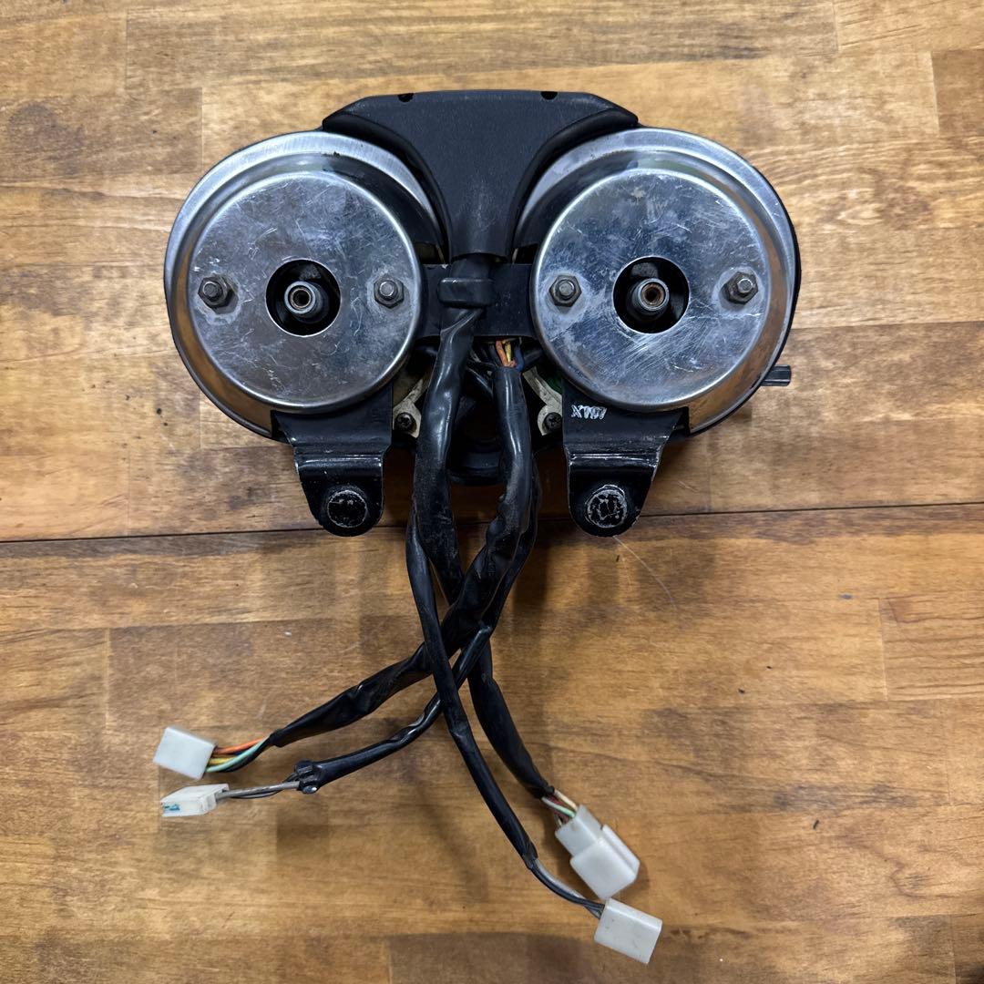 【希少当時物】　スズキ純正　GT380 メーター実働品　①