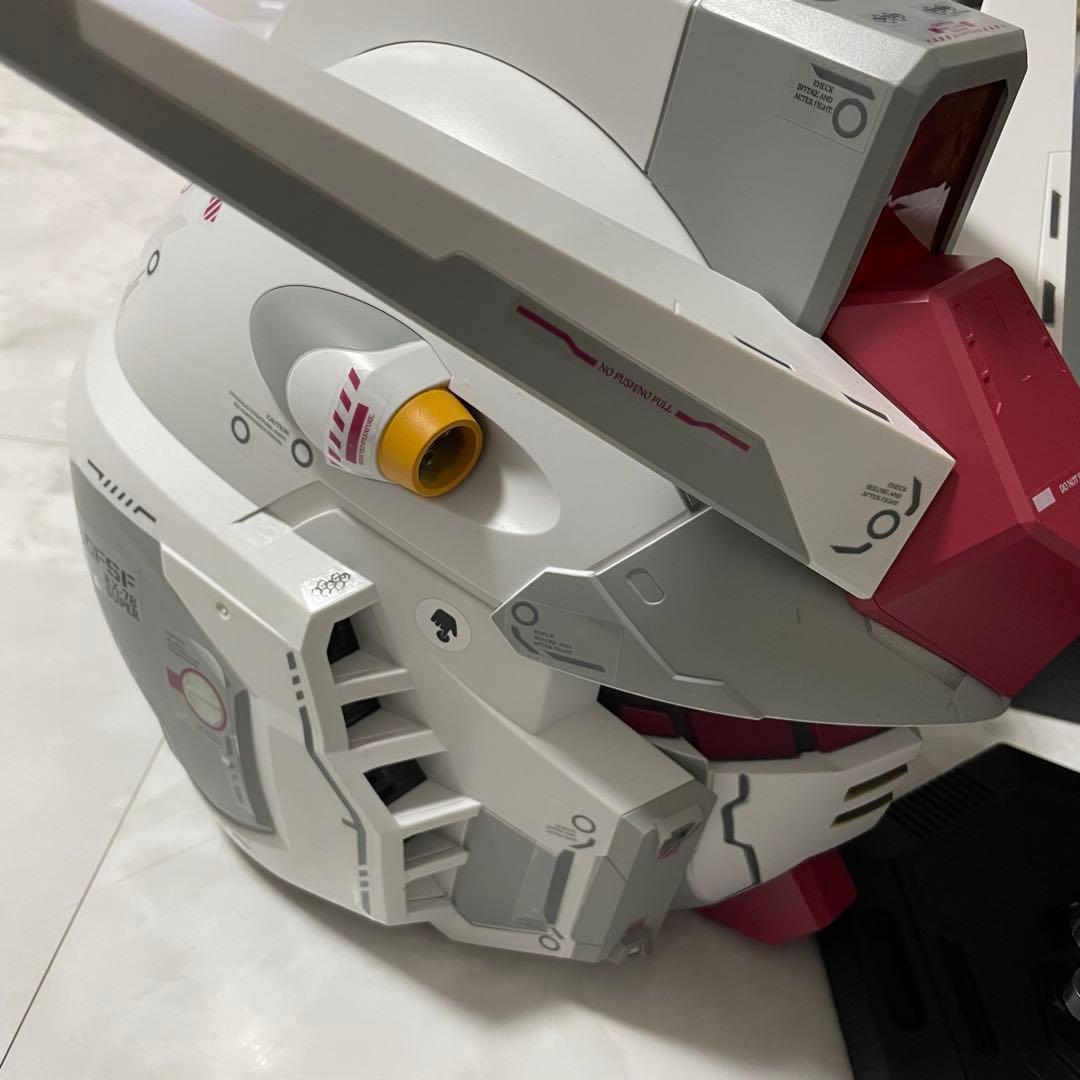 機動戦士ガンダム　ガンダム　RX-78-2　ヘルメットアクション　フィギュア