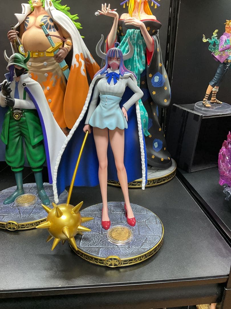 ワンピースフィギュア　ウルティ、ページワンpopサイズ　ガレージキット2体セット