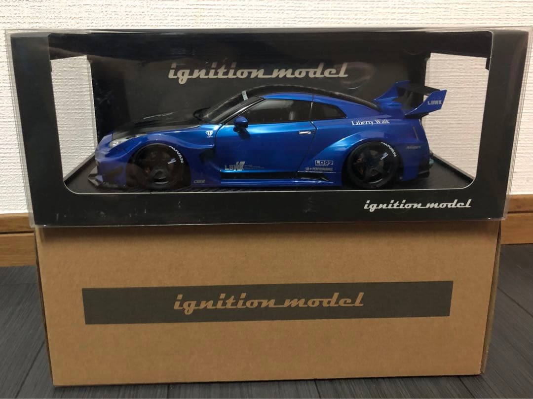 Nissan GT-R 1/18 ignition model LBワークス