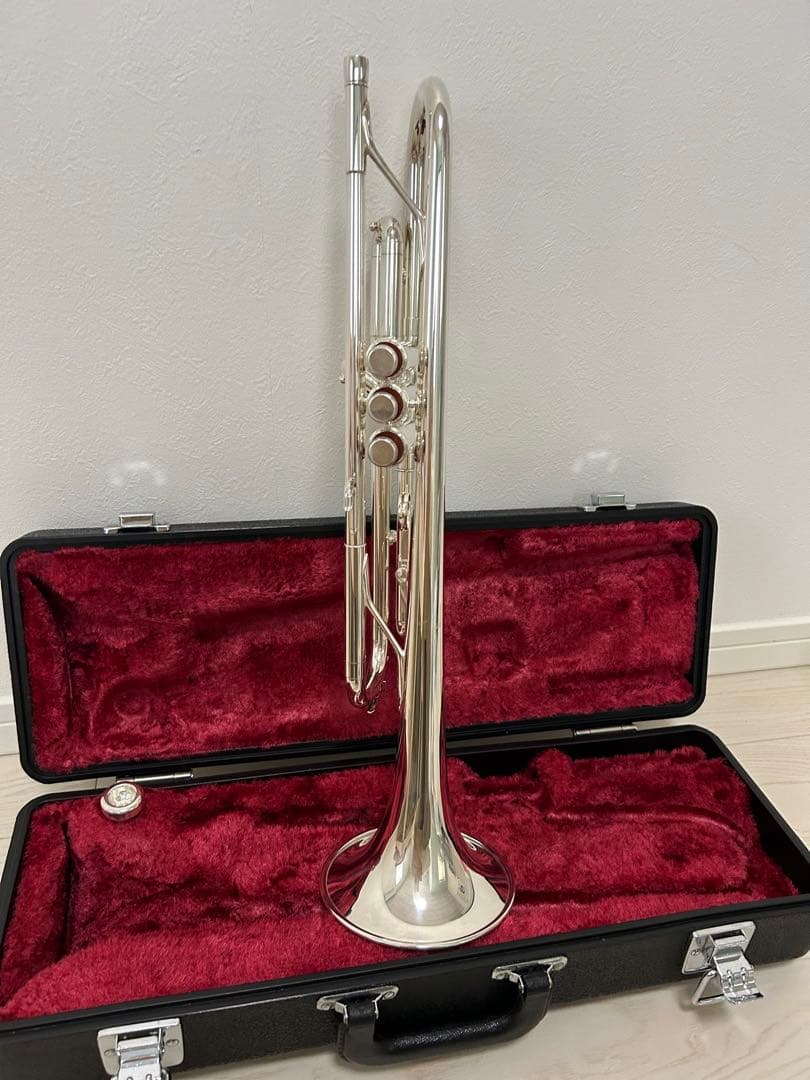 極美品YAMAHAトランペット YTR1310S シルバー本体新品同様ヤマハ