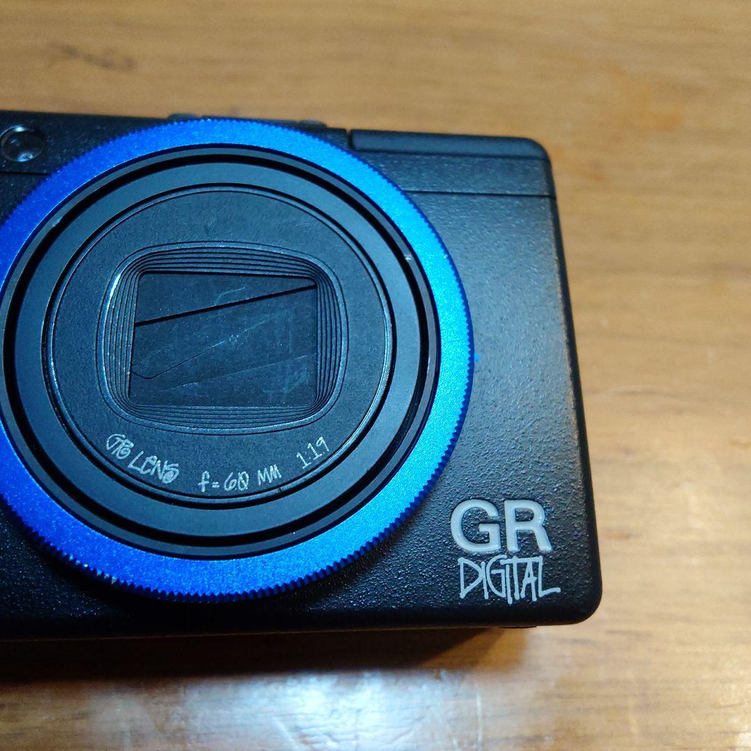 RICOH GR DIGITAL III × STUSSY