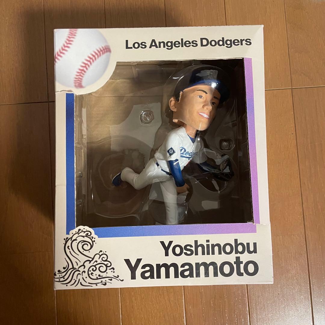 山本由伸　バブルヘッド　ボブルヘッド　ドジャース限定配布品　ギブアウェイ