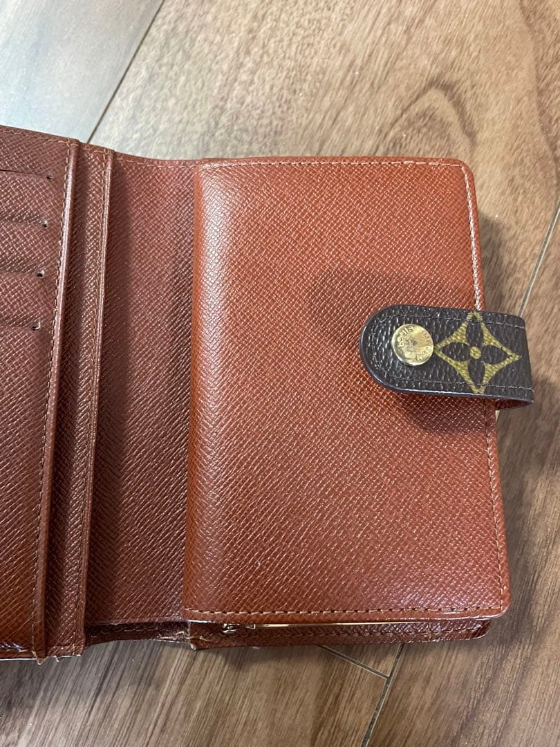 LOUIS VUITTONモノグラム ポルトフォイユ ヴィエノワ ゴールド