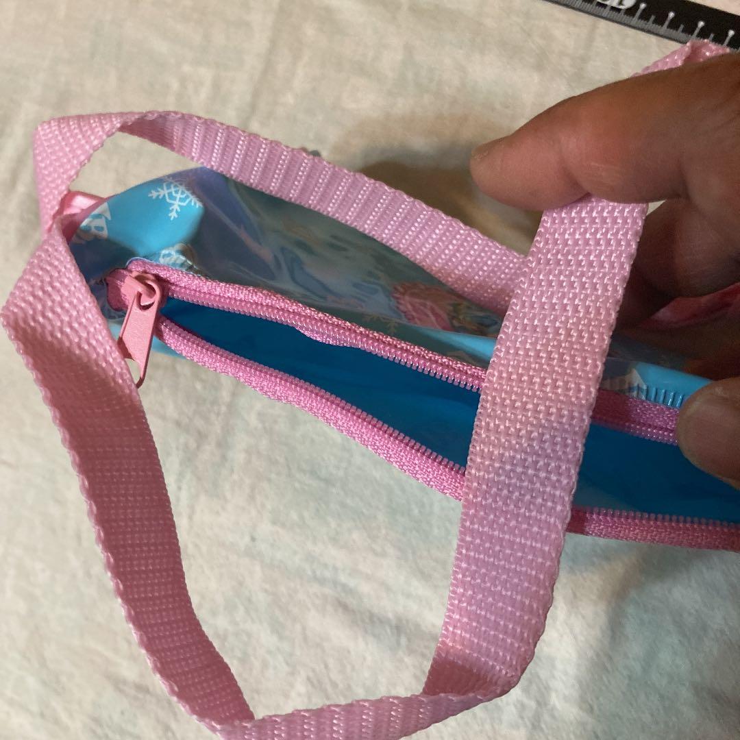 ラブandベリー　ポーチ　新品未使用　水色